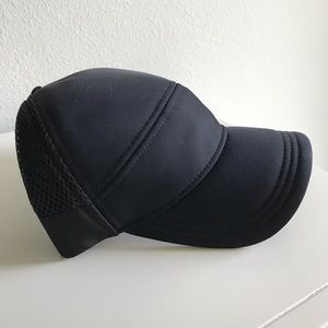 Lululemon Dash & Splash Black Baseball Hat